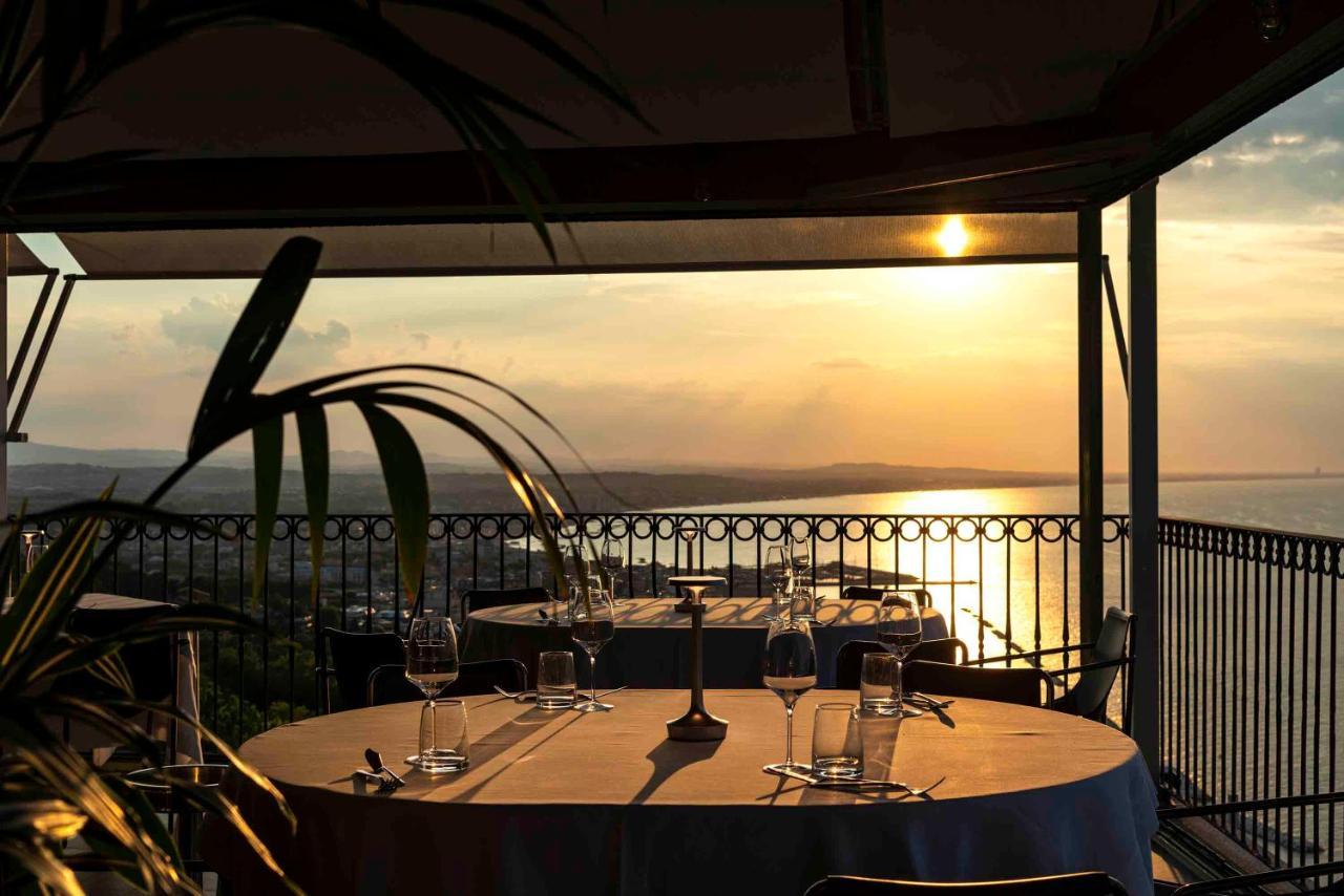 Hotel Posillipo Gabicce Mare Buitenkant foto