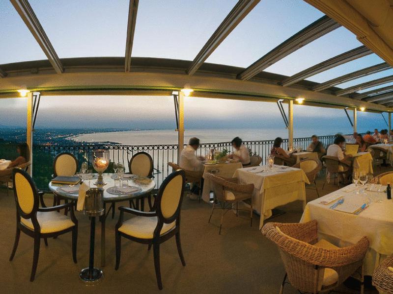 Hotel Posillipo Gabicce Mare Buitenkant foto