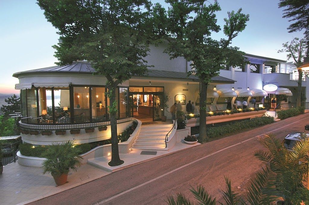 Hotel Posillipo Gabicce Mare Buitenkant foto