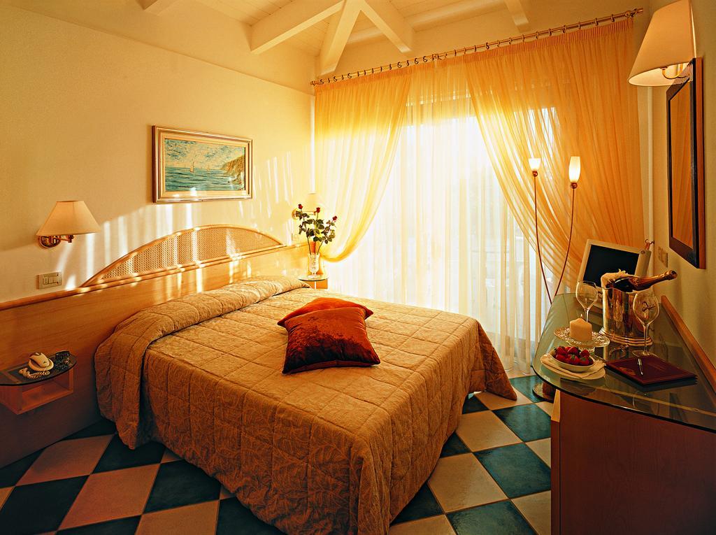 Hotel Posillipo Gabicce Mare Kamer foto